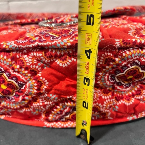 Vera Bradley paprika pattern saddle up crossbody bag LIKE NEW - Picture 11 of 15